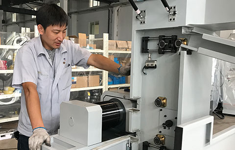 中走丝线切割上钼丝步骤中走丝上丝注意事项